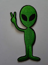 2 x Green Alien Iron on Patch Brand New Sew on Patch - Fancy Dress